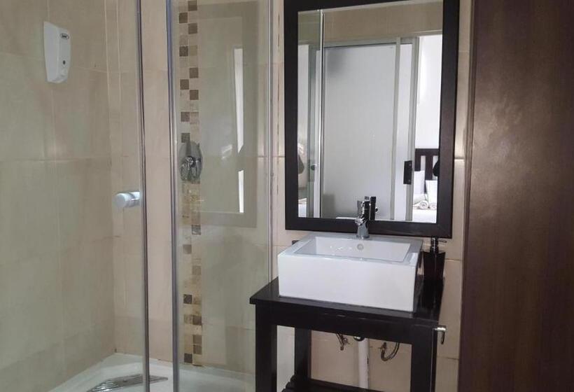 פנסיון Tropical Beach Boutique Guesthouse