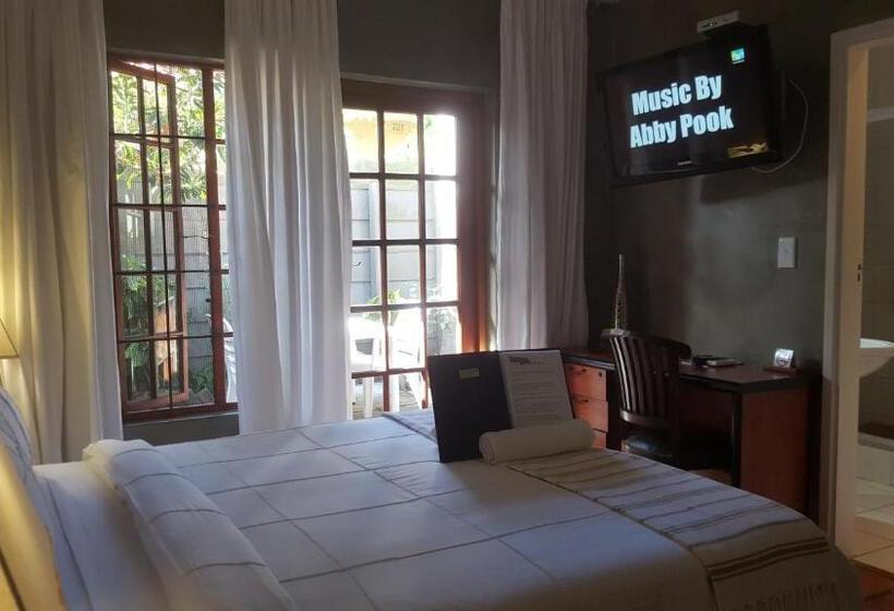 פנסיון Tropical Beach Boutique Guesthouse