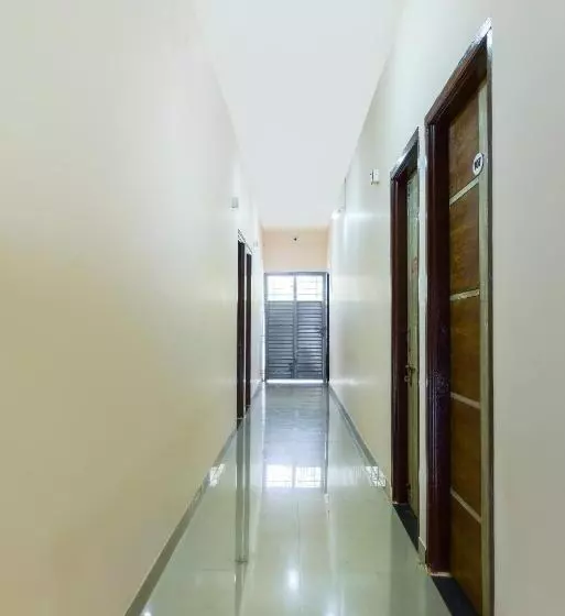 Spot On Hotel Diamond Lodging And Boarding