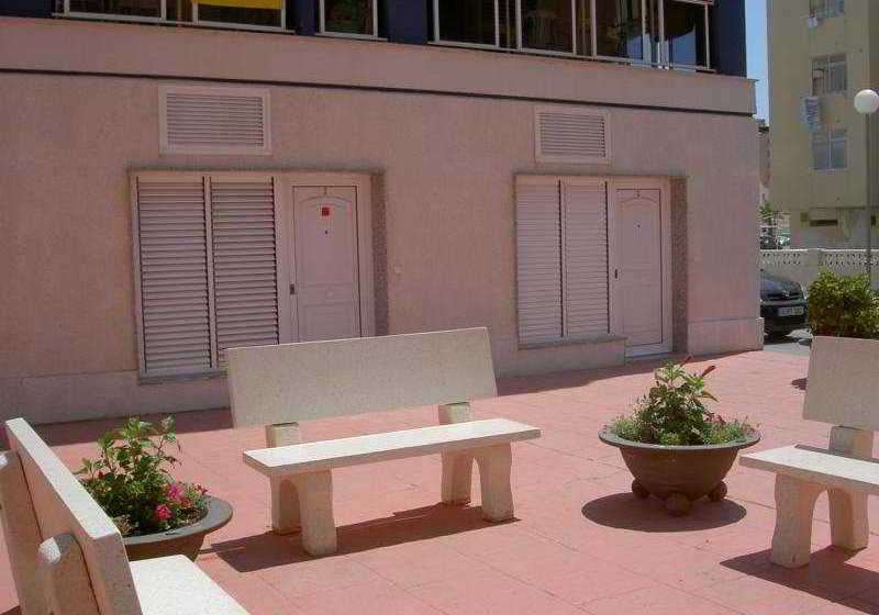 Estudios y Apartamentos Superáticos