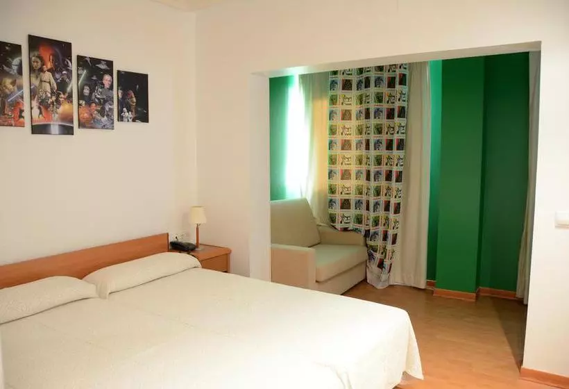 هتل Águilas Playa