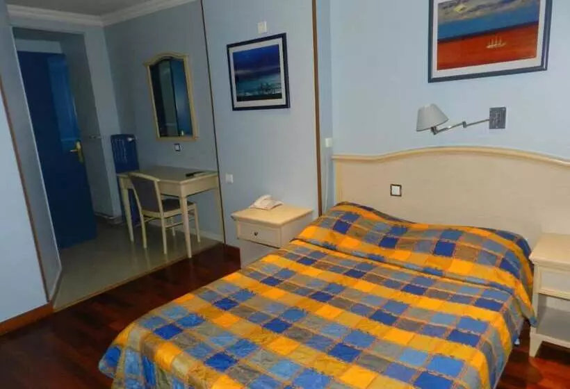 Отель Antares Hostel