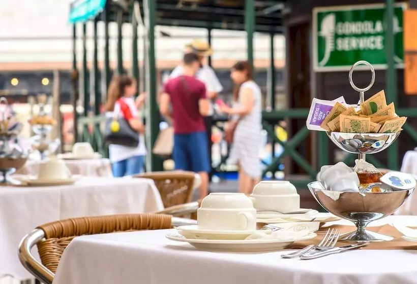 هتل Antiche Figure