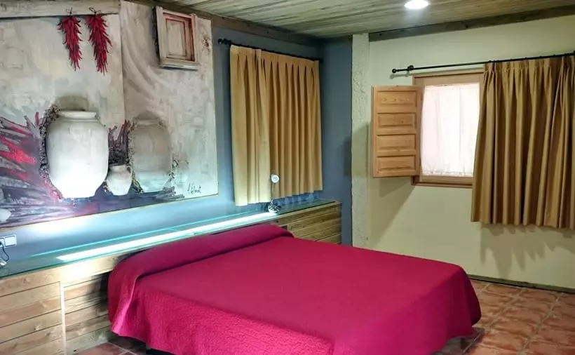 בית מלון כפרי El Jou