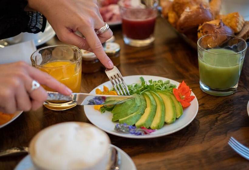 Hôtel Elysia By Inwood Hotels