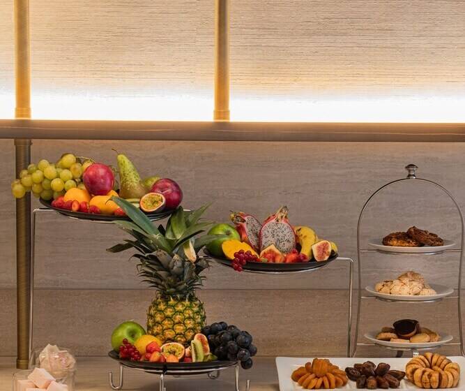 Hôtel Elysia By Inwood Hotels