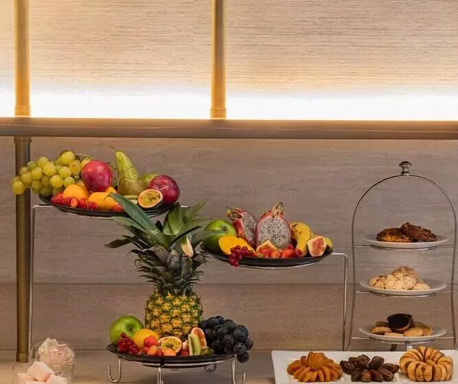 Hôtel Elysia By Inwood Hotels