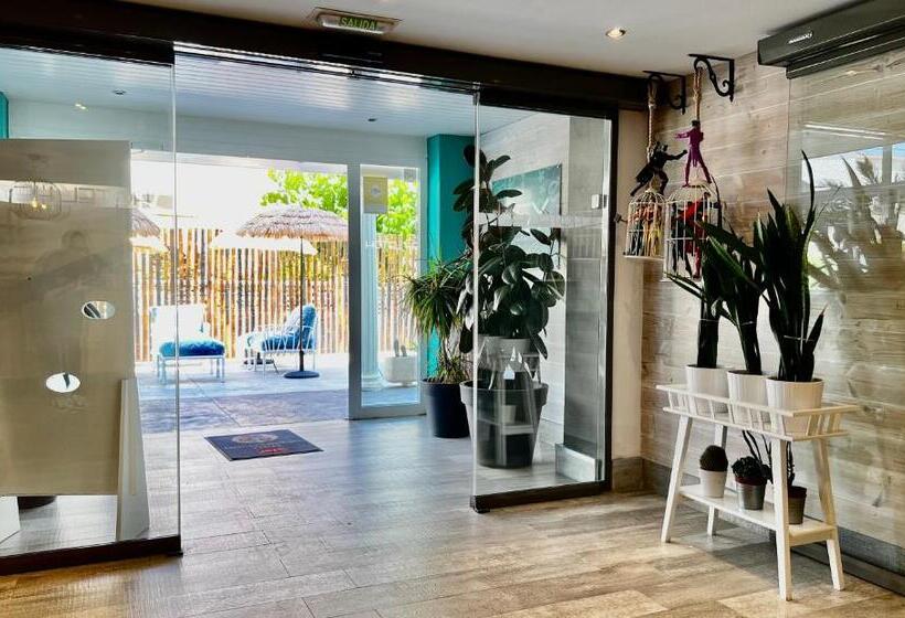 هتل Hey Peñíscola