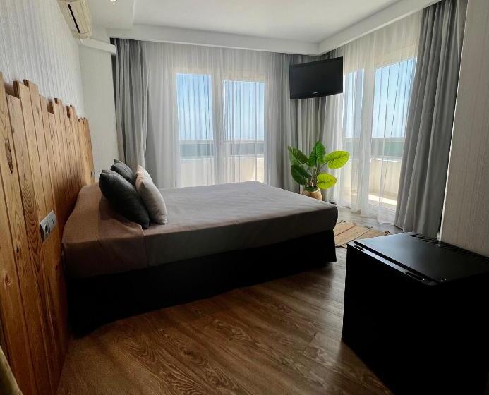 هتل Hey Peñíscola