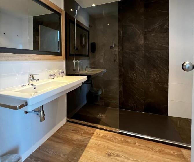 هتل Hey Peñíscola