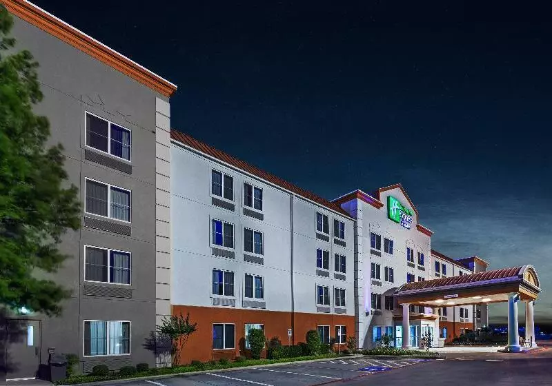 Holiday Inn Express Hotel & Suites Dallas Lewisville, An Ihg