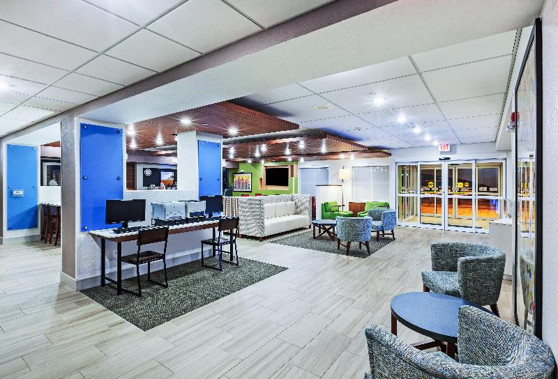 Holiday Inn Express Hotel & Suites Dallas Lewisville, An Ihg