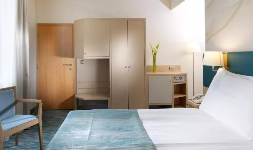 ホテル Holiday Inn Prague, An Ihg