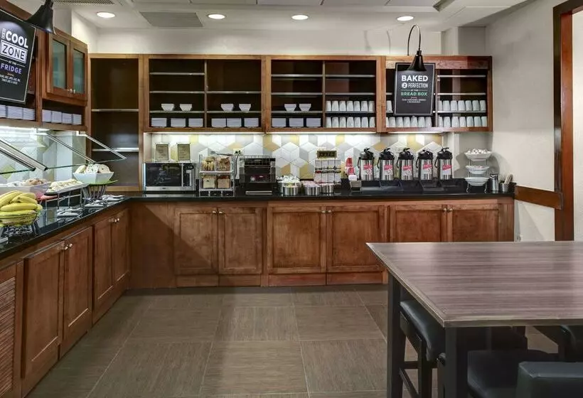 Отель Hyatt Place Mystic