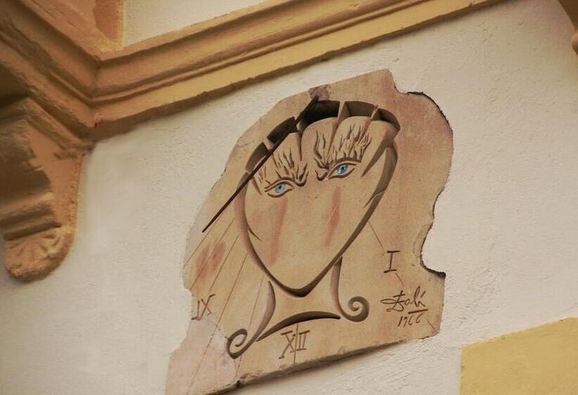 هتل La Residencia