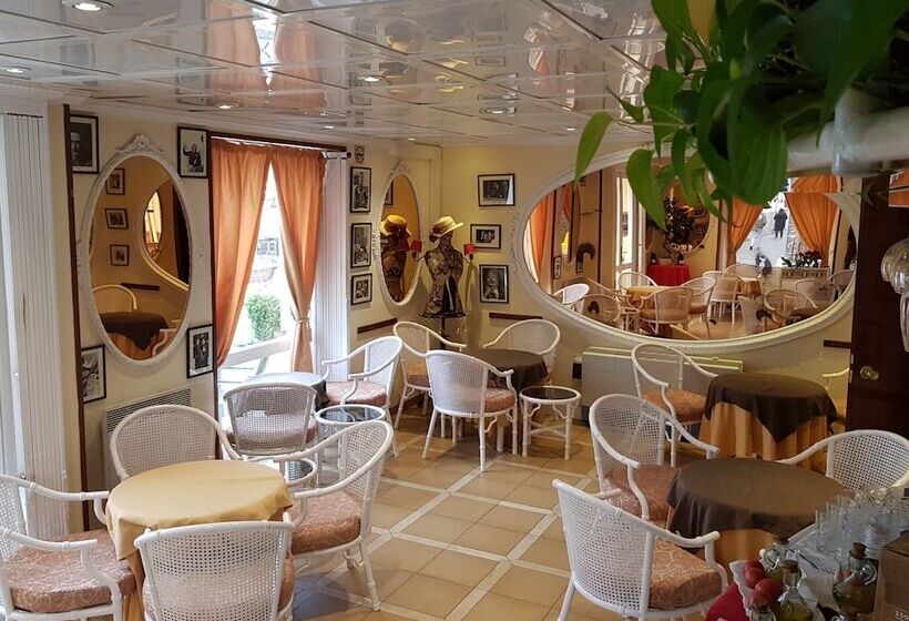 هتل La Residencia