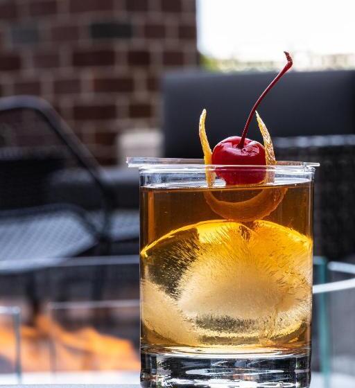 בית מלון כפרי Marriott Boston Quincy