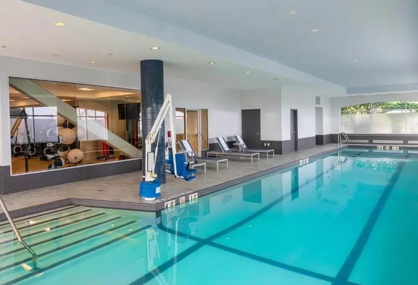 호텔 Marriott Boston Quincy