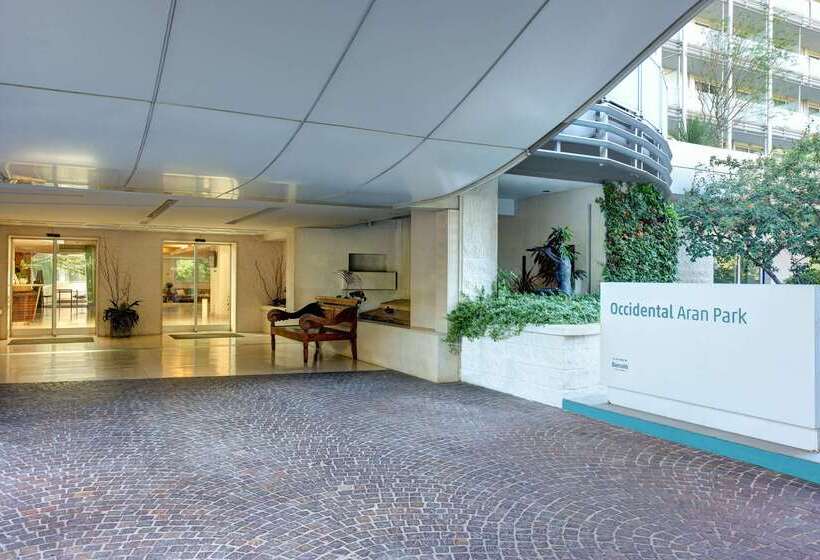 Hotel Occidental Aran Park