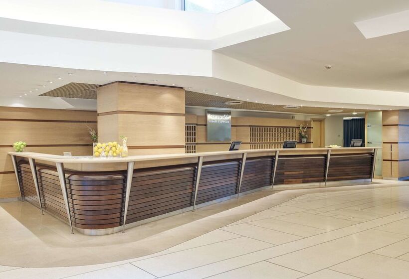 Hotel Occidental Aran Park