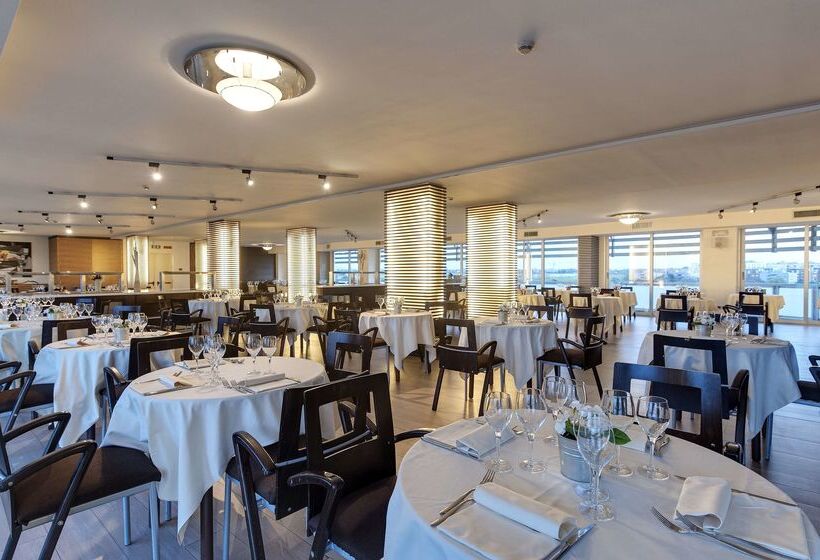 Hotel Occidental Aran Park