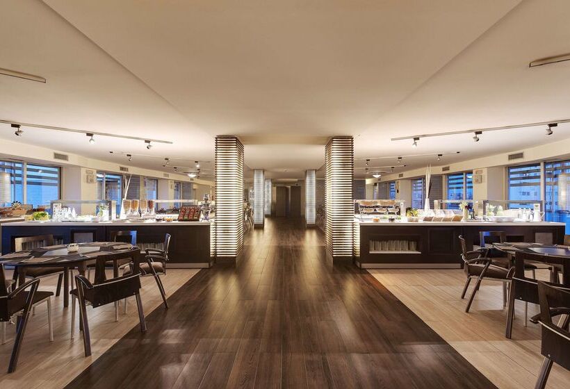 Hotel Occidental Aran Park