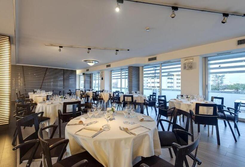 Hotel Occidental Aran Park