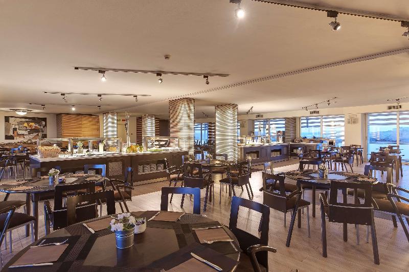 Hotel Occidental Aran Park