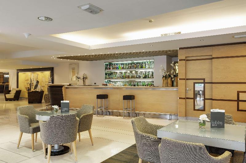 Hotel Occidental Aran Park