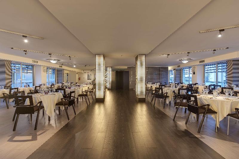 Hotel Occidental Aran Park