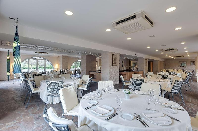 Hotel Occidental Aran Park