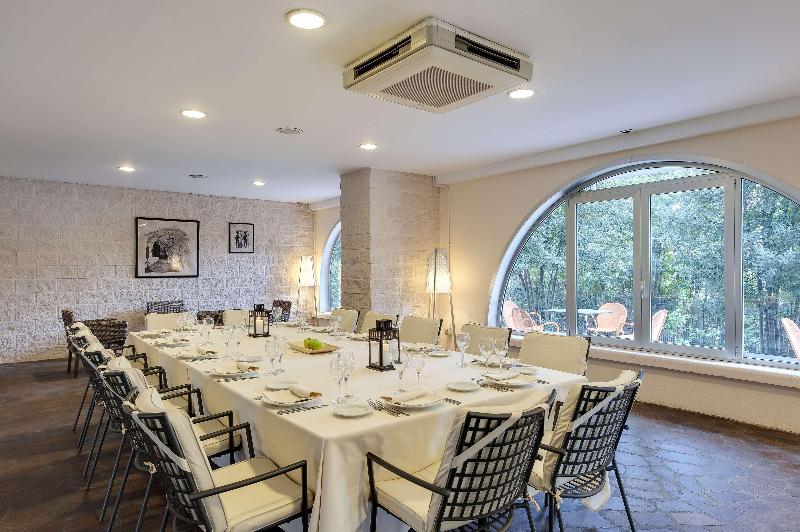 Hotel Occidental Aran Park