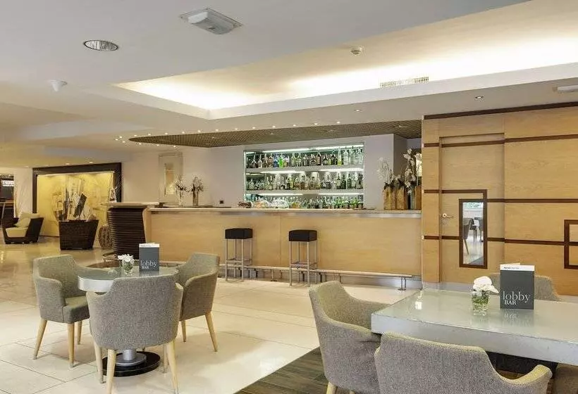 هتل Occidental Aran Park