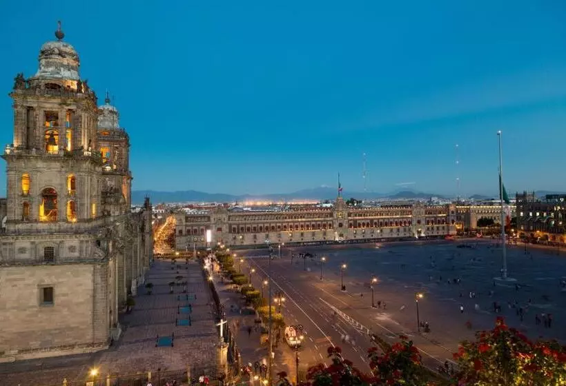 هتل Zocalo Central & Rooftop Mexico City