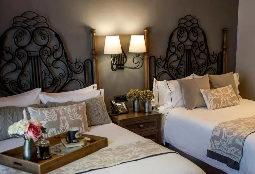 هتل Zocalo Central & Rooftop Mexico City