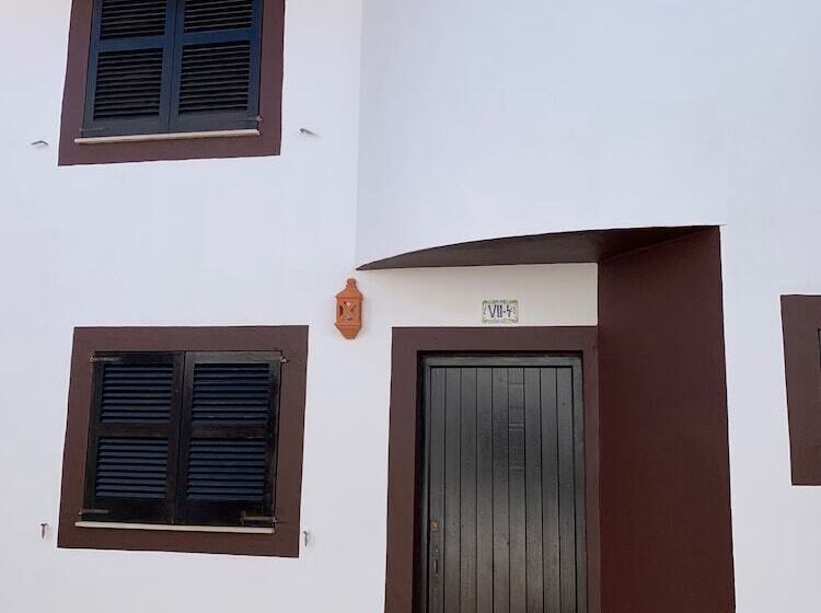 Nuramar Resort & Villas