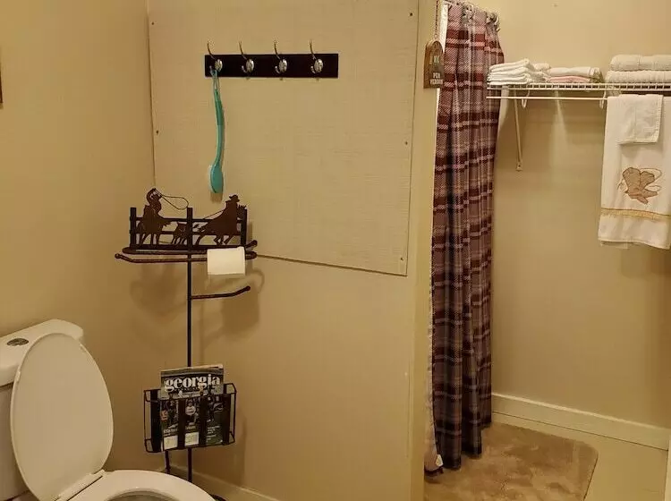 Country Aire Bed & Breakfast