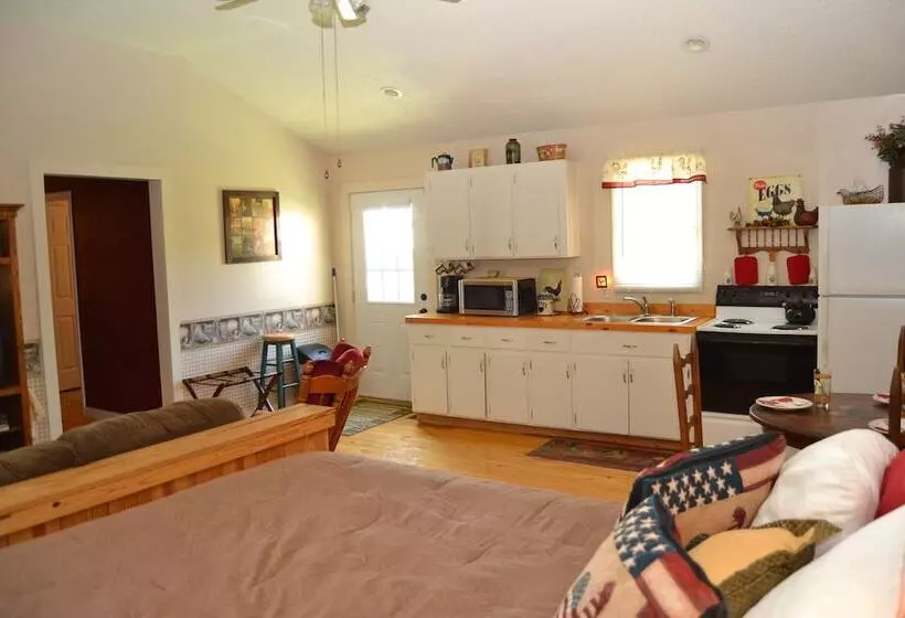 Country Aire Bed & Breakfast