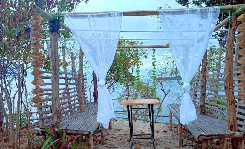 호텔 Bolo Beach Santorini   An Isolated Secluded Private Beach Property