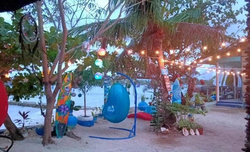 호텔 Bolo Beach Santorini   An Isolated Secluded Private Beach Property