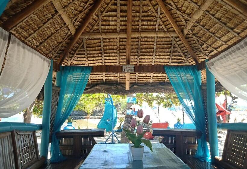 호텔 Bolo Beach Santorini   An Isolated Secluded Private Beach Property