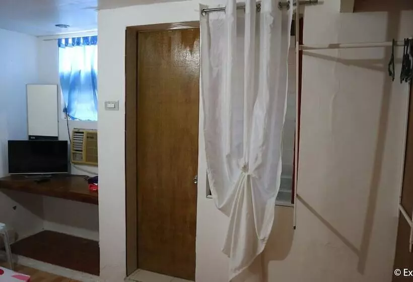 ペンション Djv Southville Guest House