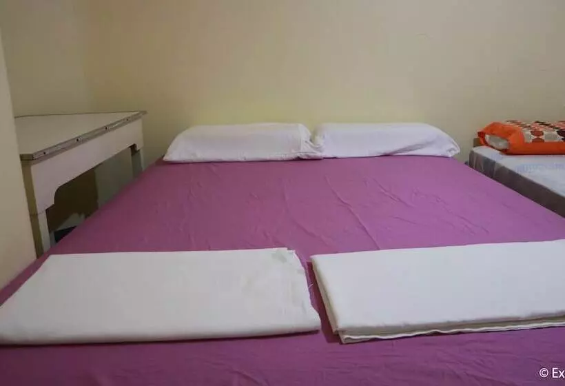 ペンション Djv Southville Guest House