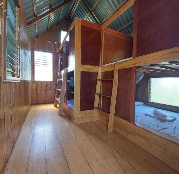 Pensione Russell Place