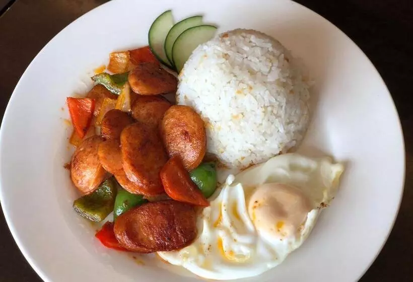 The Plaza Hotel Balanga City