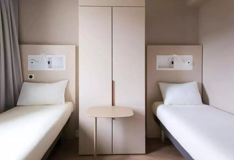 ホテル Ibis Budget Geneve Saint Genis Pouilly