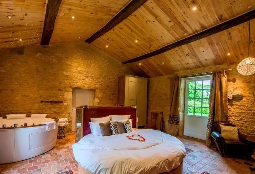 ホテル Le Portail En Marais Poitevin   Demeures Et Châteaux