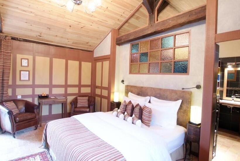 Отель Le Portail En Marais Poitevin   Demeures Et Châteaux