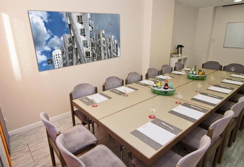 בית מלון כפרי Astra