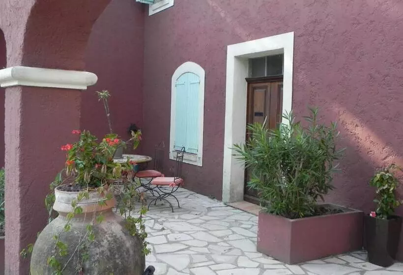 בית מלון כפרי Aurelia